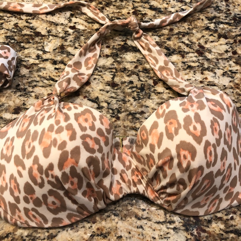 Victoria secret leopard bikini